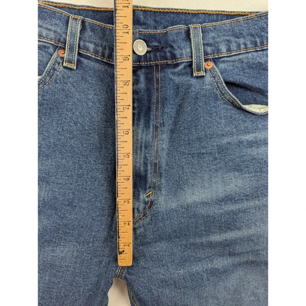 Levis 505 Regular Fit Straight Leg Jeans Mens 36x34 Medium Wash Blue 00505-1824
